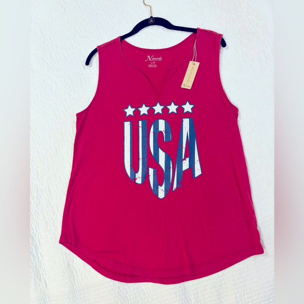 NWT - July 4th t-shirt 🇺🇸